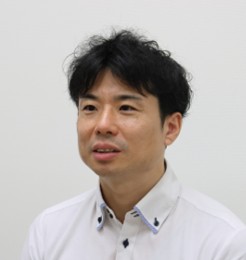 松井 雄一郎