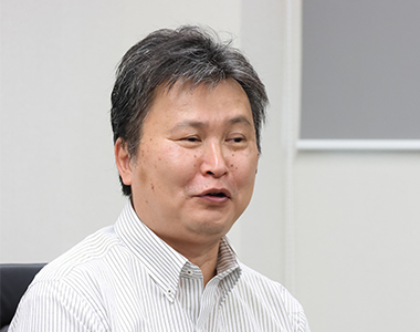 真海 靖彦 様