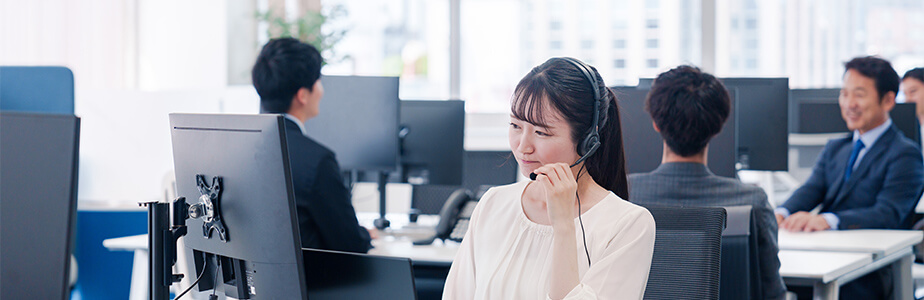 ヘルプデスクとは?業務課題を解説